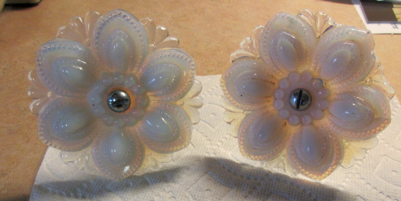 LARGE 4 3/8″ PR. ANTIQUE OPALESCENT VICTORIAN SANDWICH GLASS FLORAL TIEBACKS 3