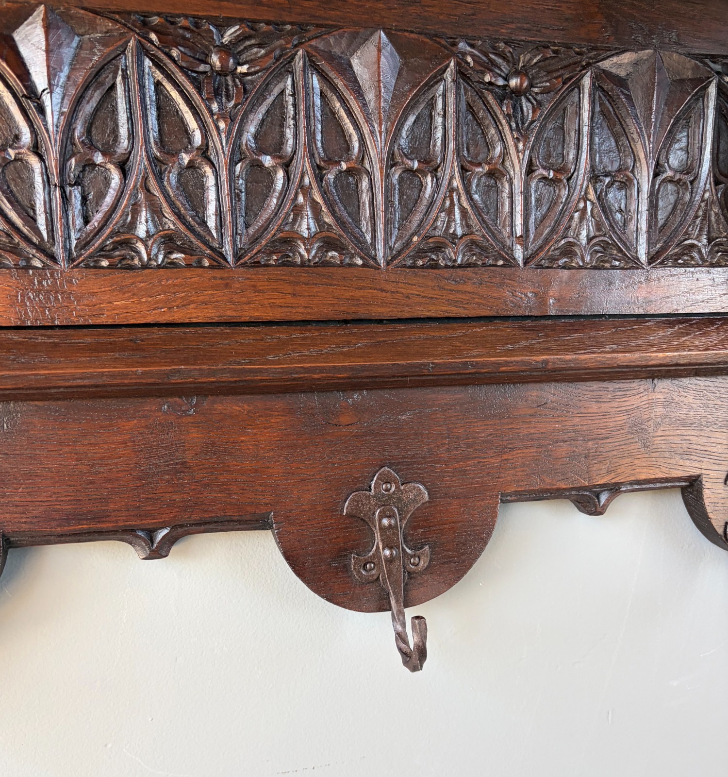 52″ Antique Gothic French Solid Oak Coat Rack Hall Tree Wood Shelf w/Iron Hooks