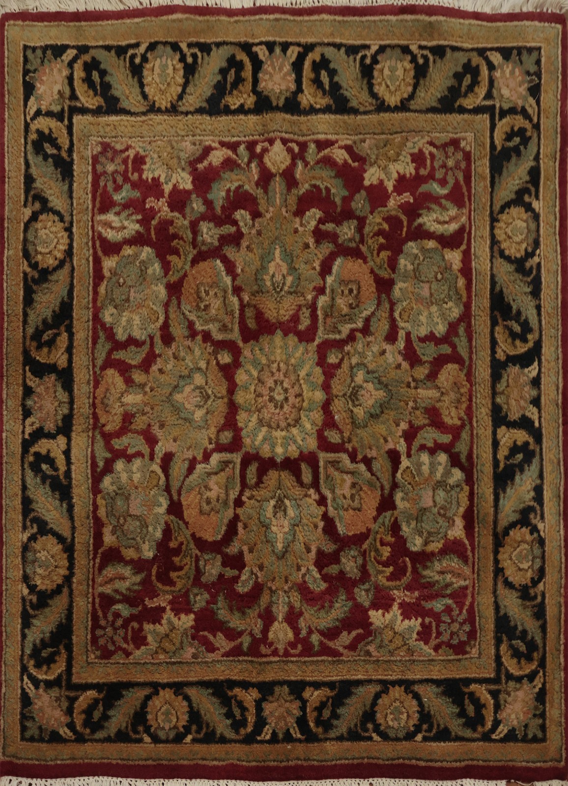 Handcrafted Floral Agra Oriental Square Rug 4×4 for Classic Interiors