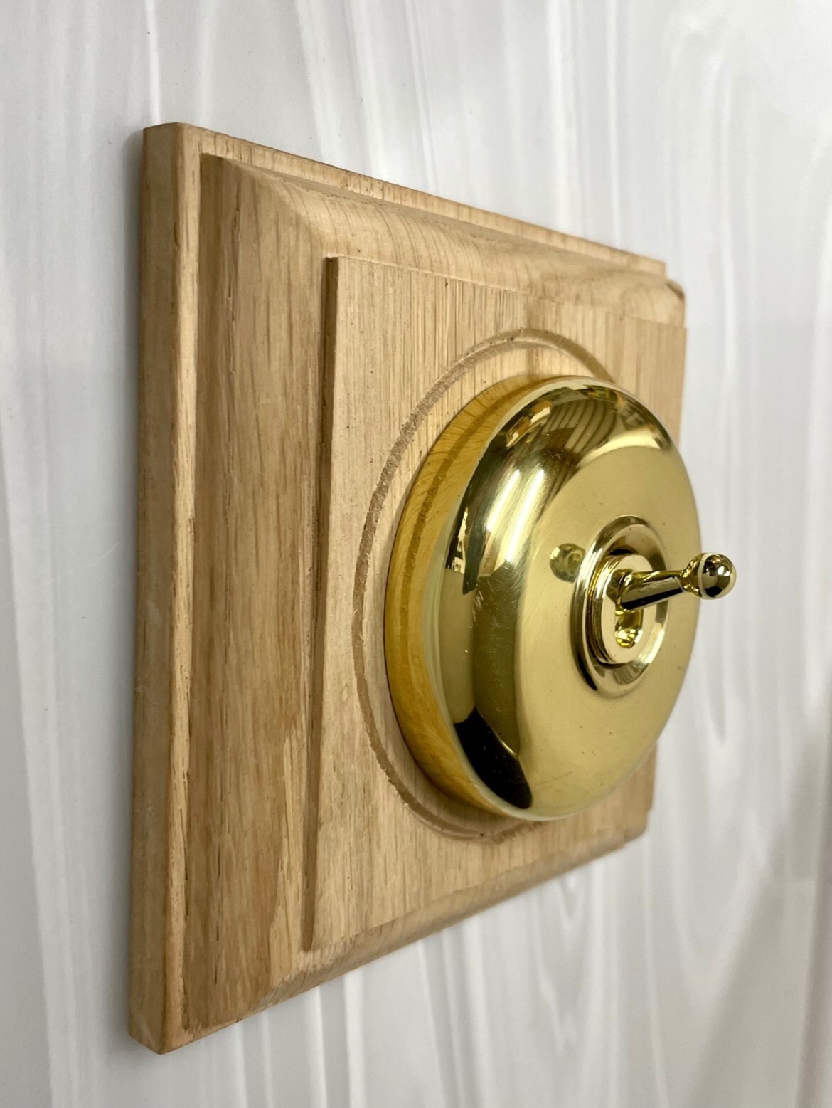 Victorian Reproduction Toggle/Dolly Switch Polished Brass 2 Way on an Oak Back