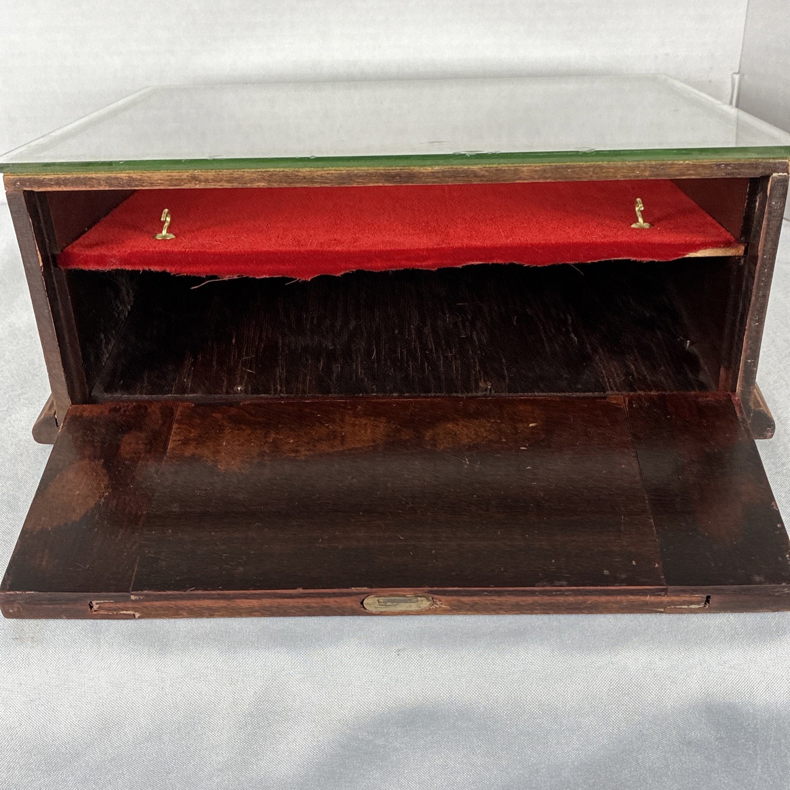 Antique Wood Glass Display Case Red velvet Table Top Kendallville, Indiana