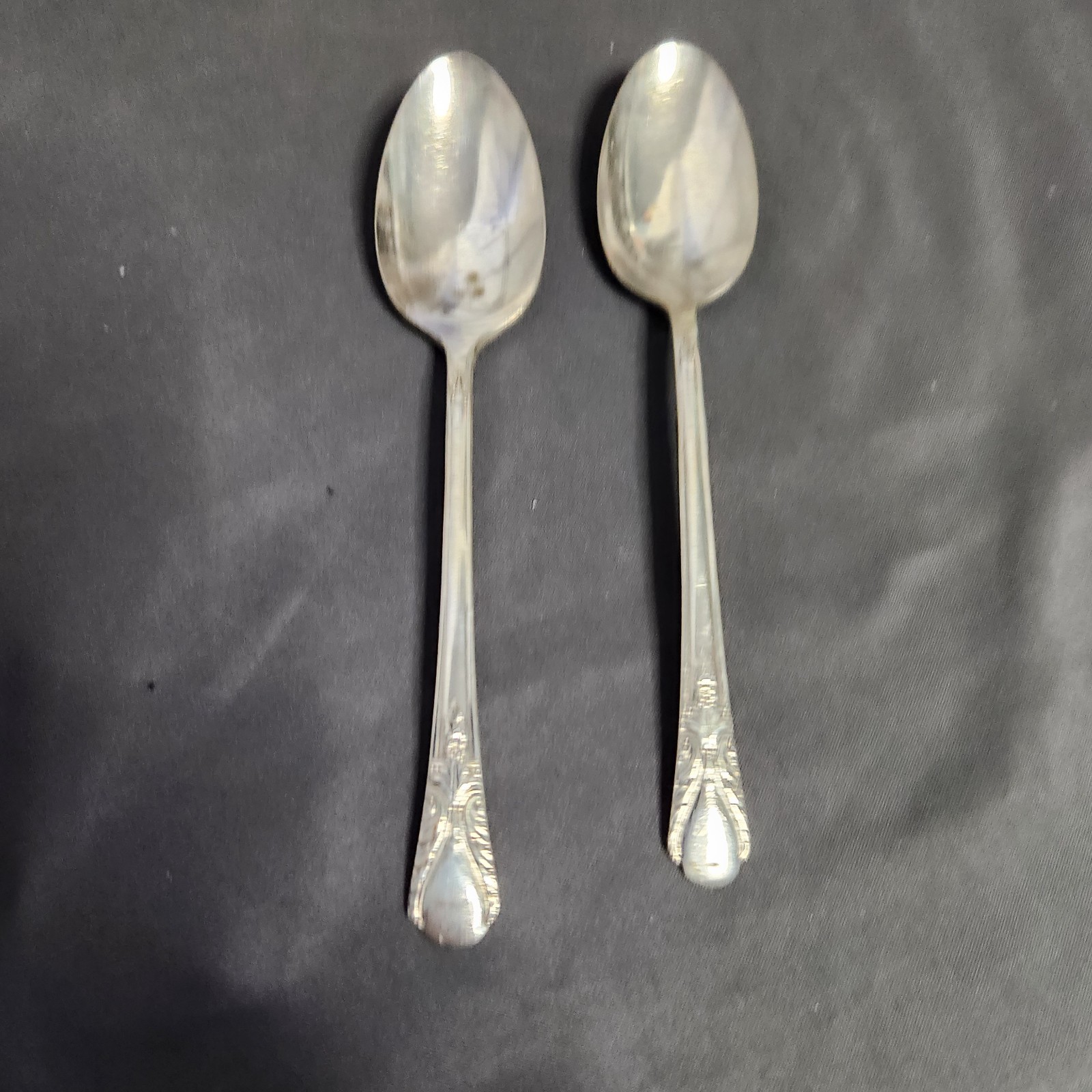 Set of 2 Wm Rogers Mfg Co Original Rogers Silverplate 6 Teaspoons Floral Pattern