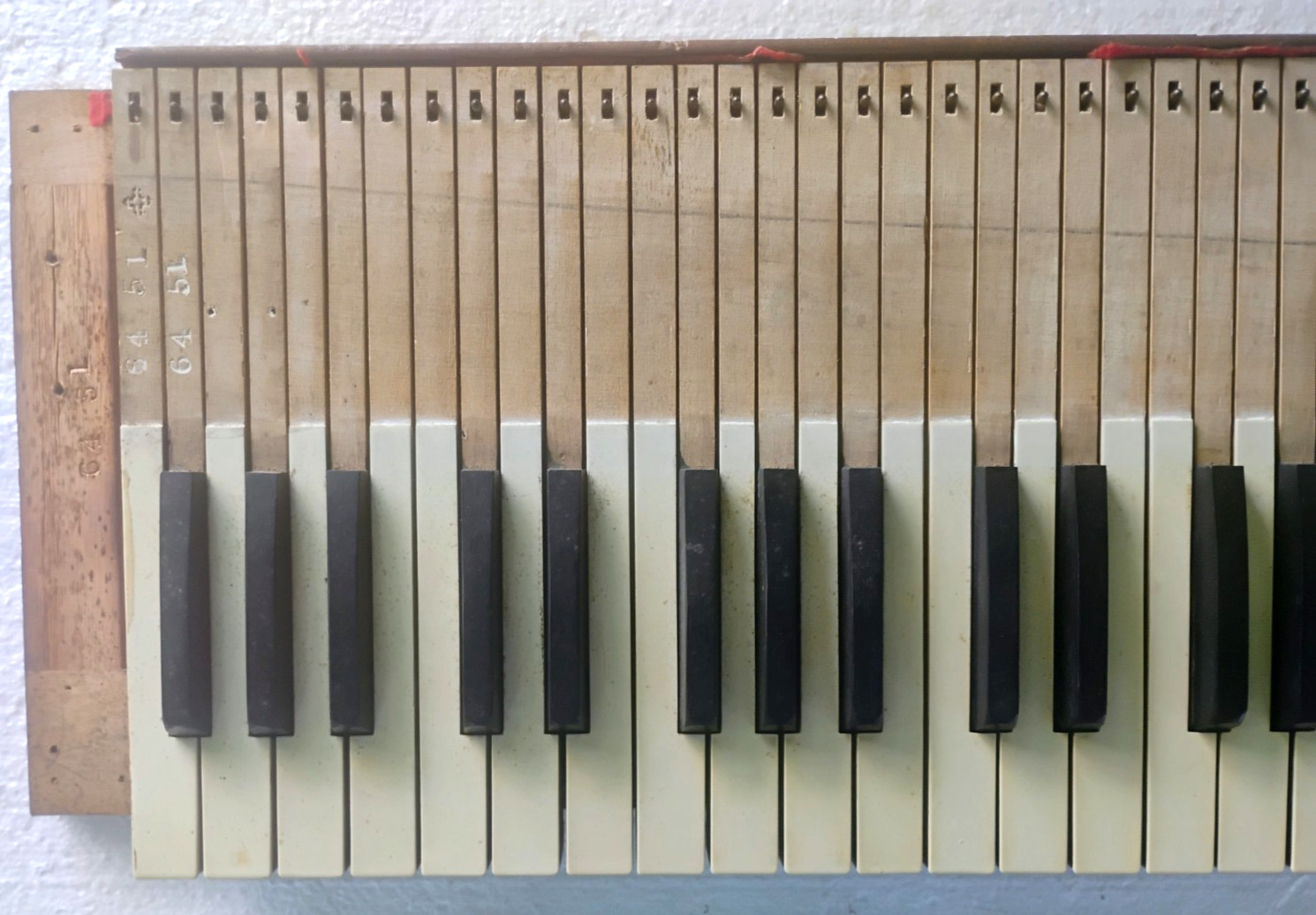 Complete Antique Victorian Keyboard New England Pump Organ Co.