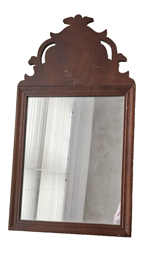 Virginia Metalcrafters Old Sturbridge Village Mahogany Chippendale Mirror