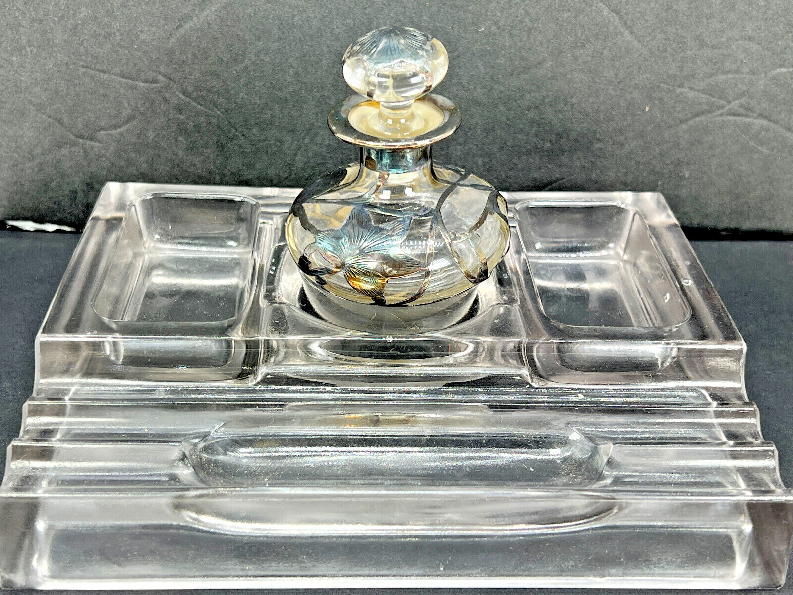 Perfume Bottle Silver Overlay Alvin Mfg. Co. .999 Fine Silver Glass organizer