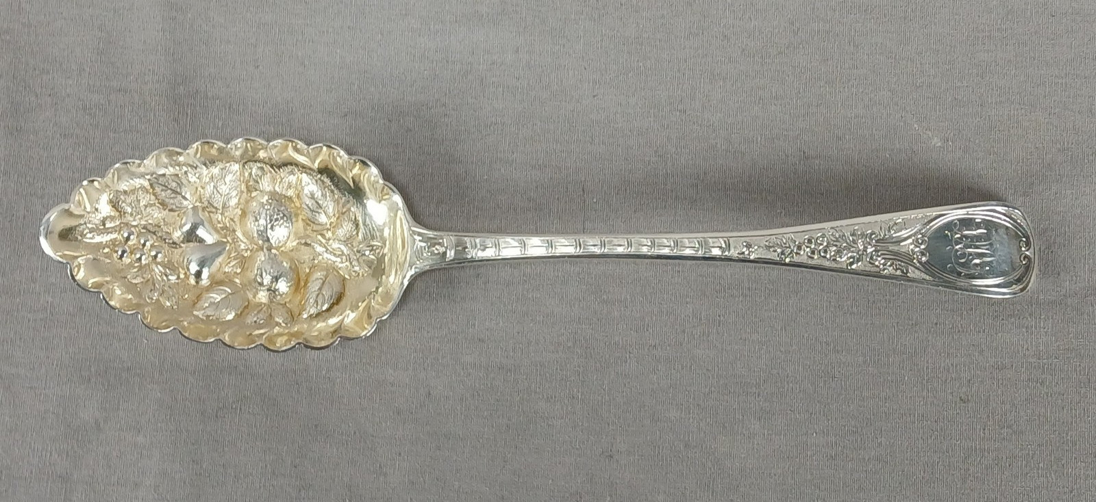 John Graham Edinburgh Engraved 9 1/4 Inch Sterling Silver Berry Spoon C.1813 A