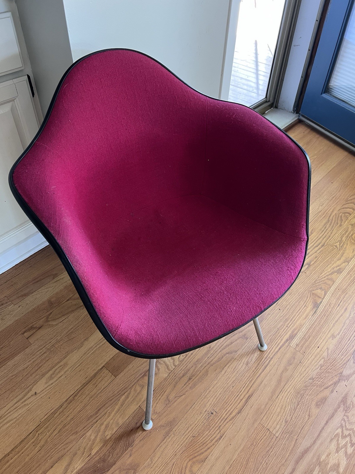 Vtg MCM Herman Miller Eames Fiberglass Arm Chair Upholstered Mid Century Modern
