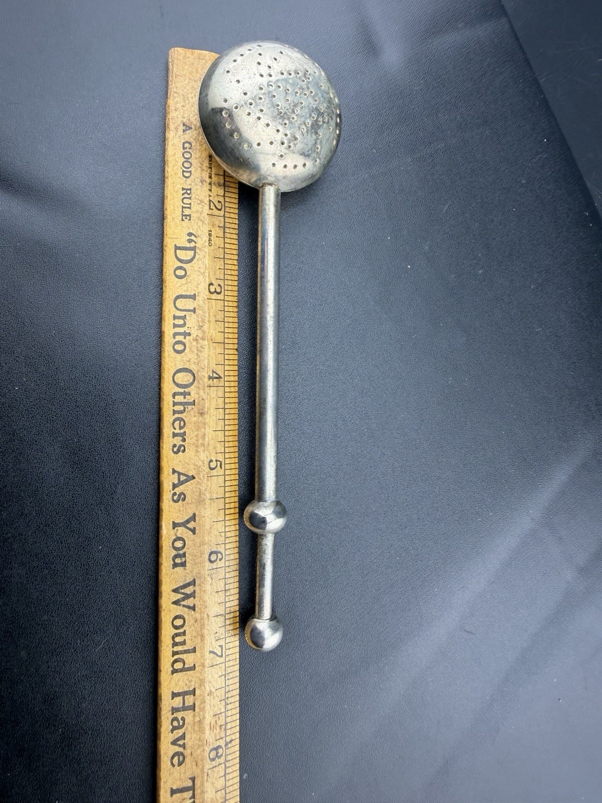 Antique Old Spring Action Tea Seeper Spoon Infuser