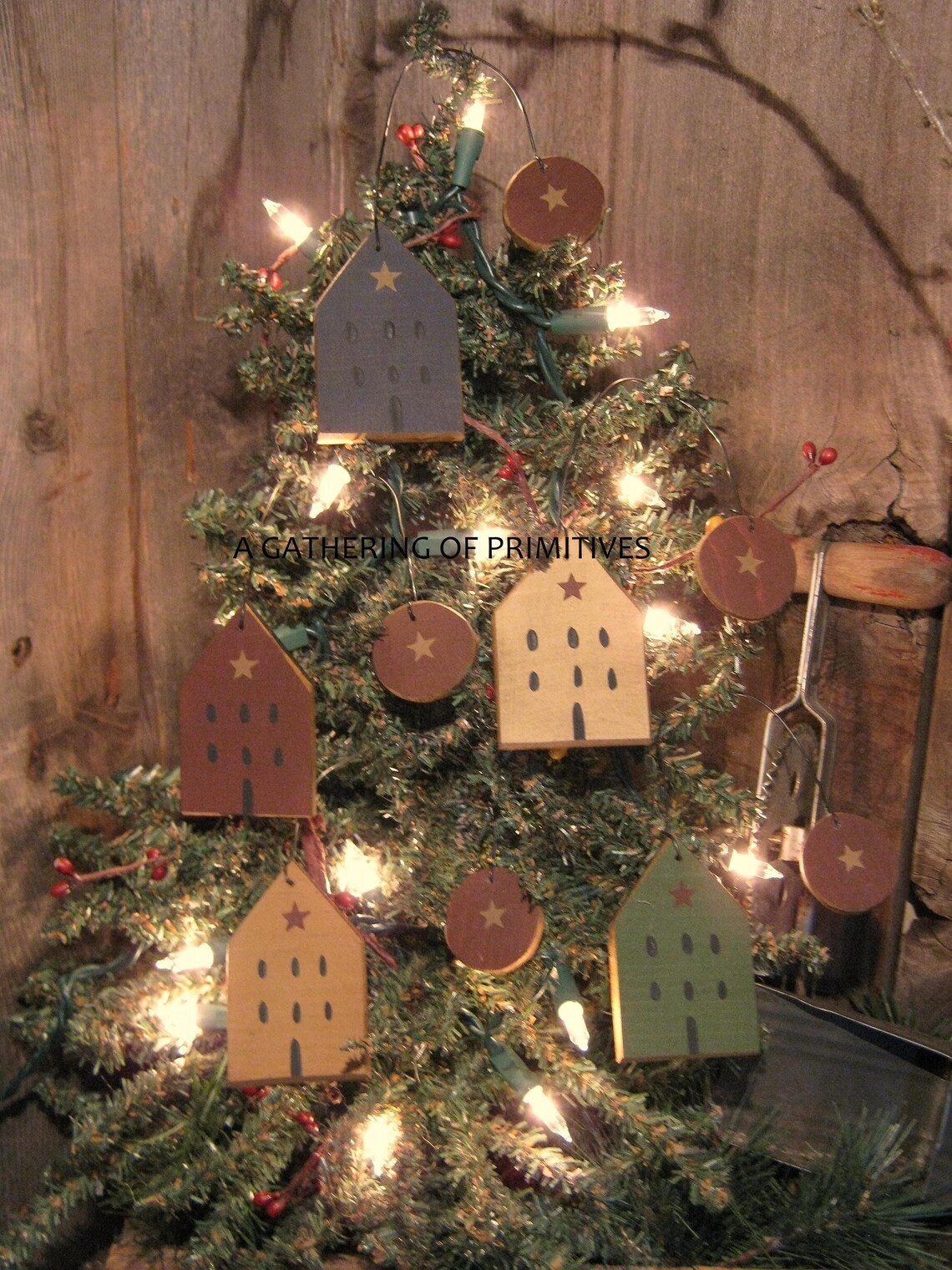 Primitive Saltbox House Wood Star Penny Tuck Handmade Ornies Ornaments Tuck