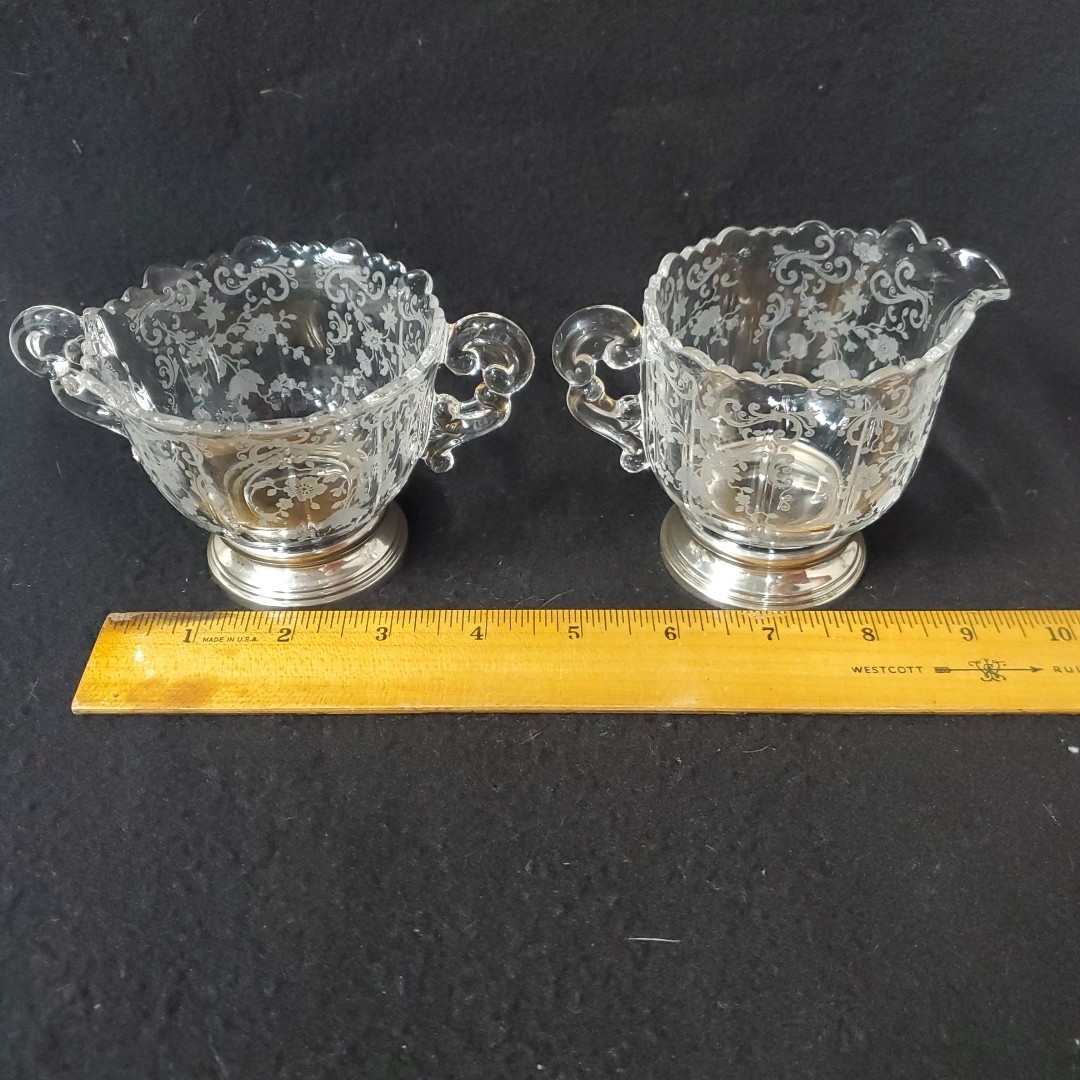 SHEFFIELD SILVER CO. USA STERLING & ETCHED CAMBRIDGE CRYSTAL CREAMER & SUGAR SET