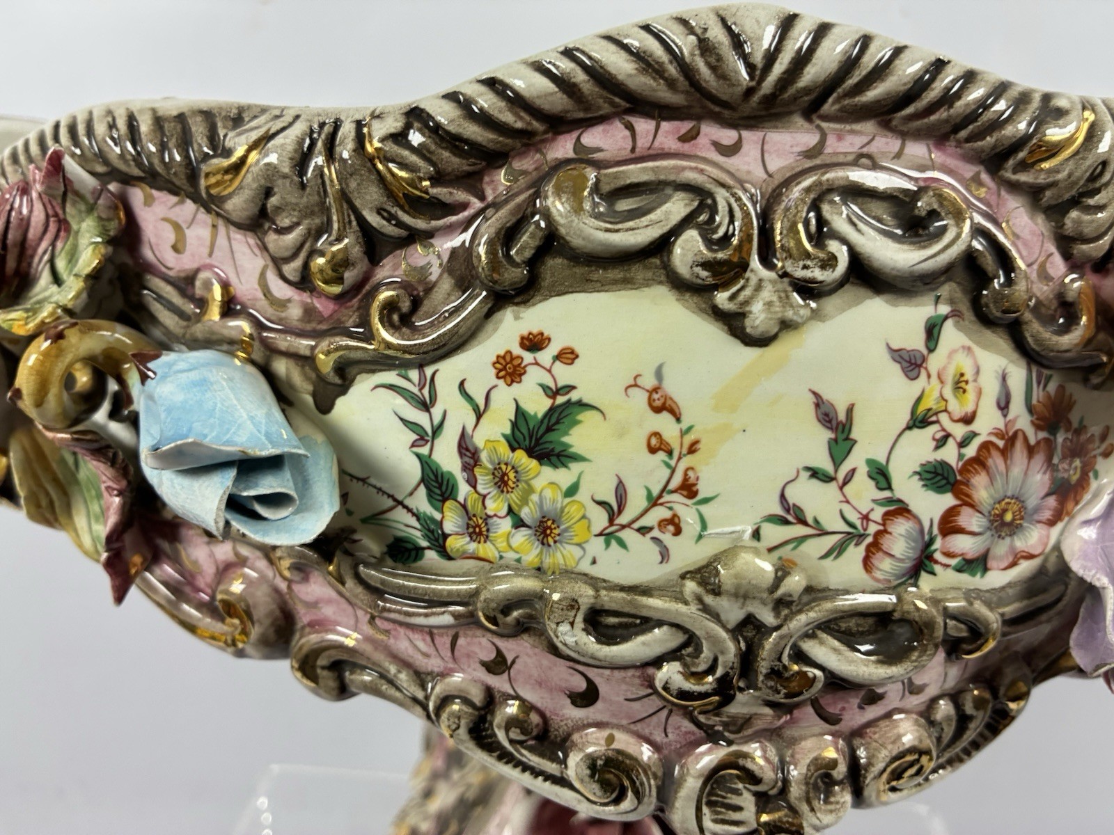 Made In Italy Capodimonte Centrepiece Vase/Bowl Table Decoration