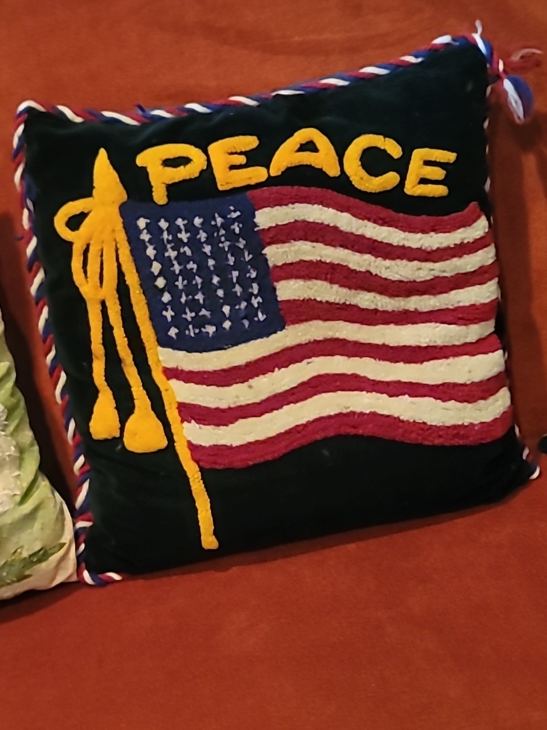 Hooked Rug Pillow Patriotic American Flag Velvet Yarn Satin Back 1900 17×17