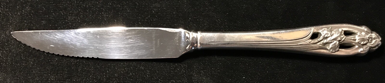Sterling Silver Flatware – International Silver Iris Steak Knife Custom