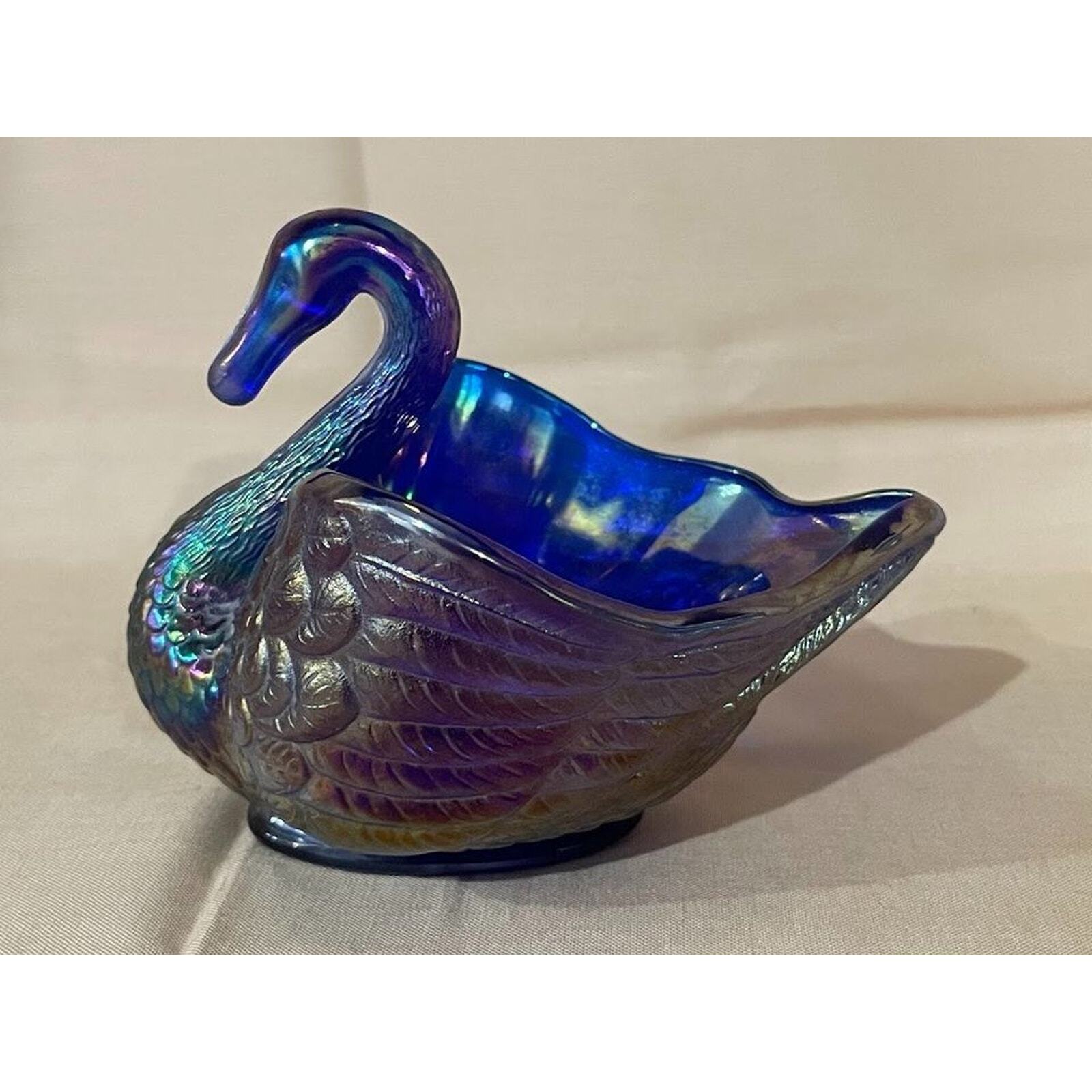 Swan Irridescent dish vintage