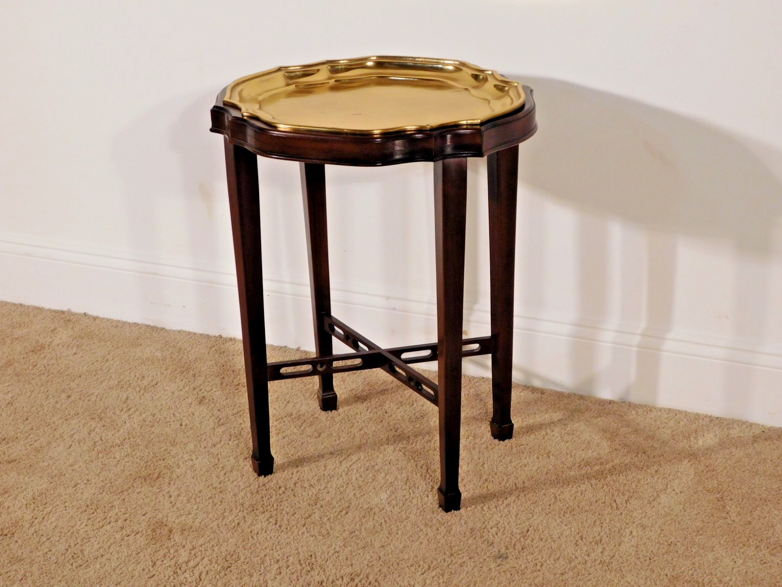 Ethan Allen Georgian Court 1980s Cherry #225 Original Finish Brass Tray Stand
