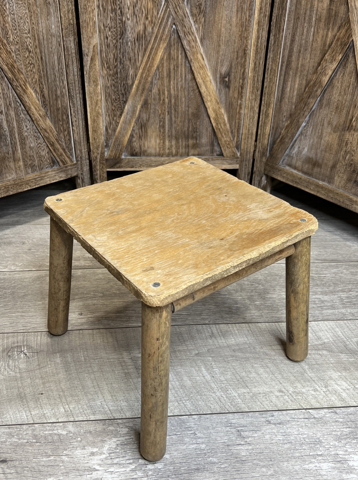 Vintage Milk Stool / Plant Stand Farmhouse Country Primitive Rustic Cottagecore