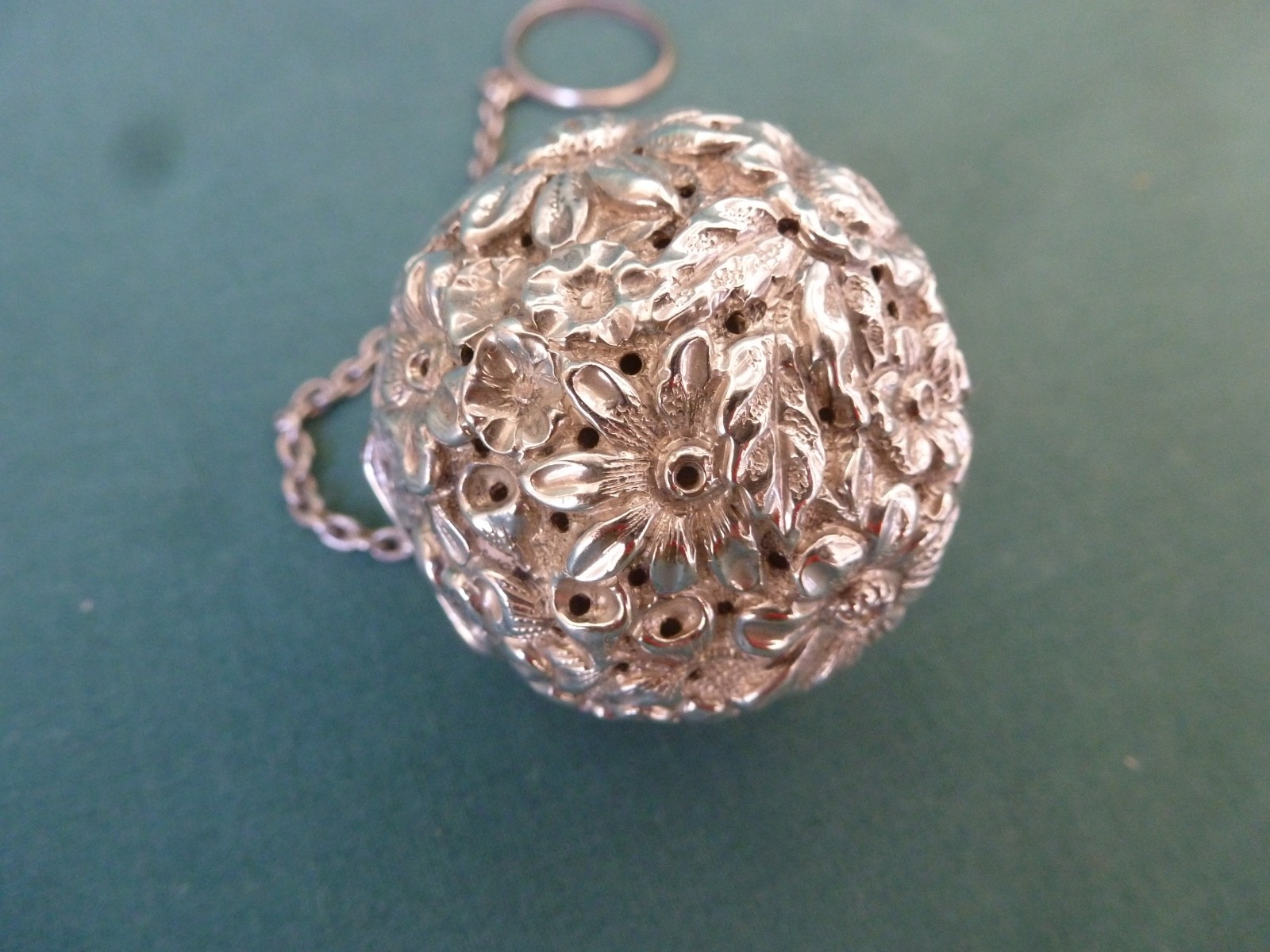 Antique Gorham Sterling Silver Repousse Tea Ball Infuser 310