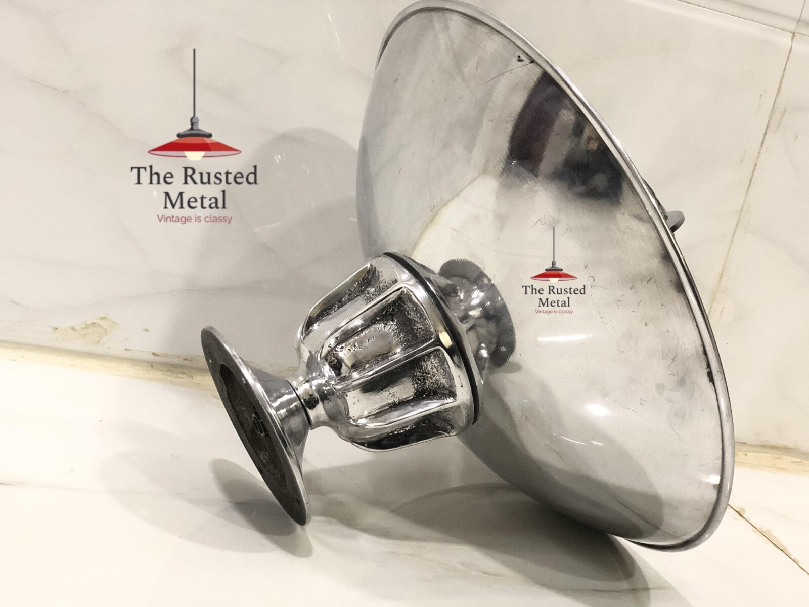 Aluminum Post Mount Bulkhead Light with Shade – Durable Pathways Lighting