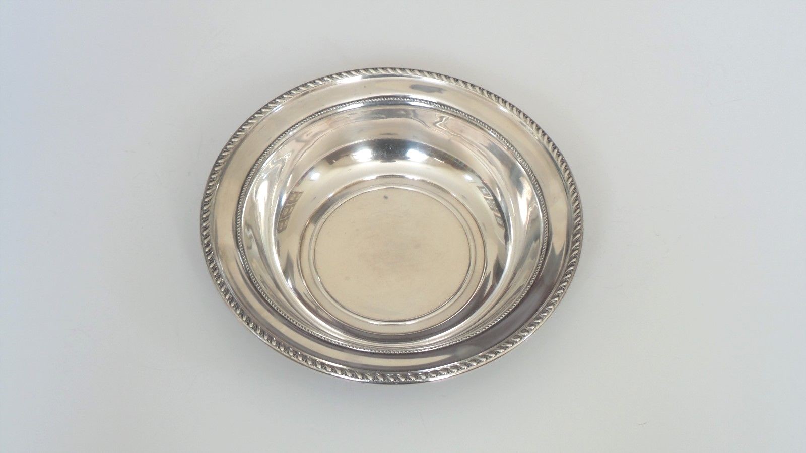 ALVIN Sterling Silver Deep 10″ Fruit Bowl # D 1003, 335 grams