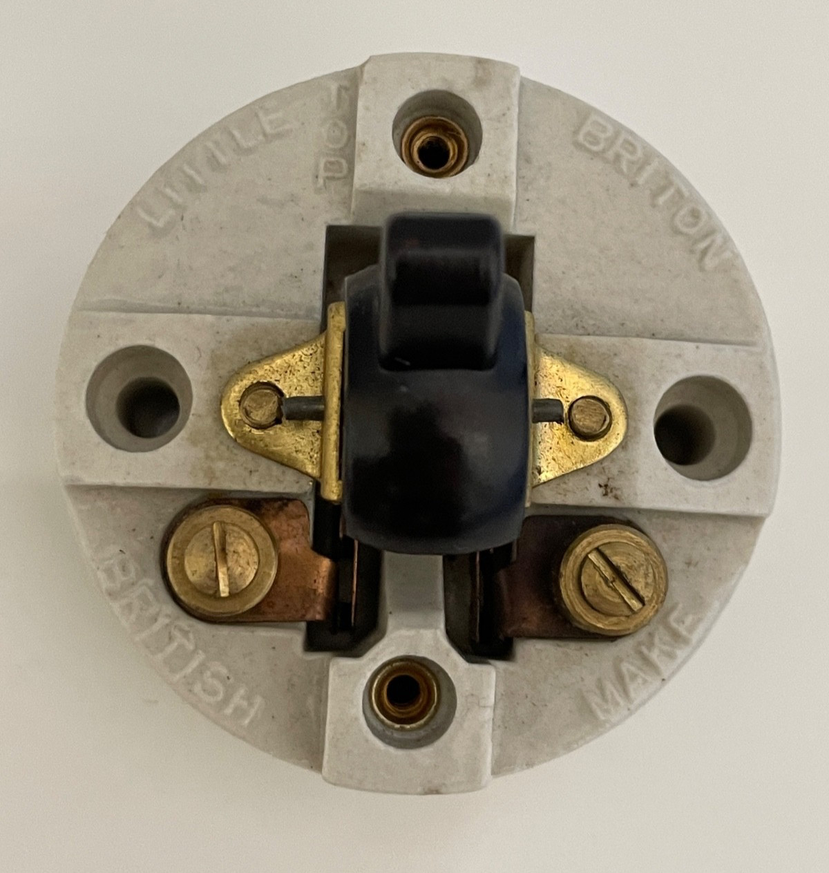 Vintage Britmac Little Briton Vitreous 1 Way 5 Amps 250 Volts Dolly Light Switch