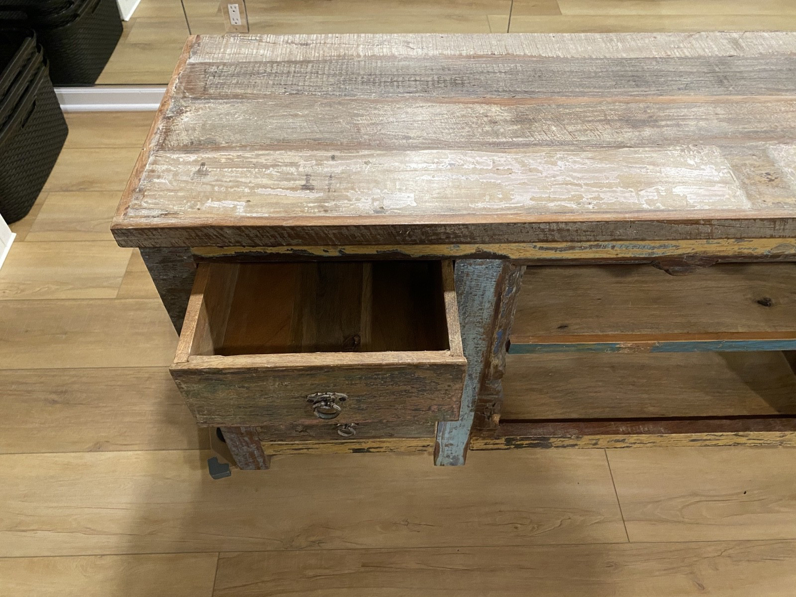 Custom Antique Decorate Console Table