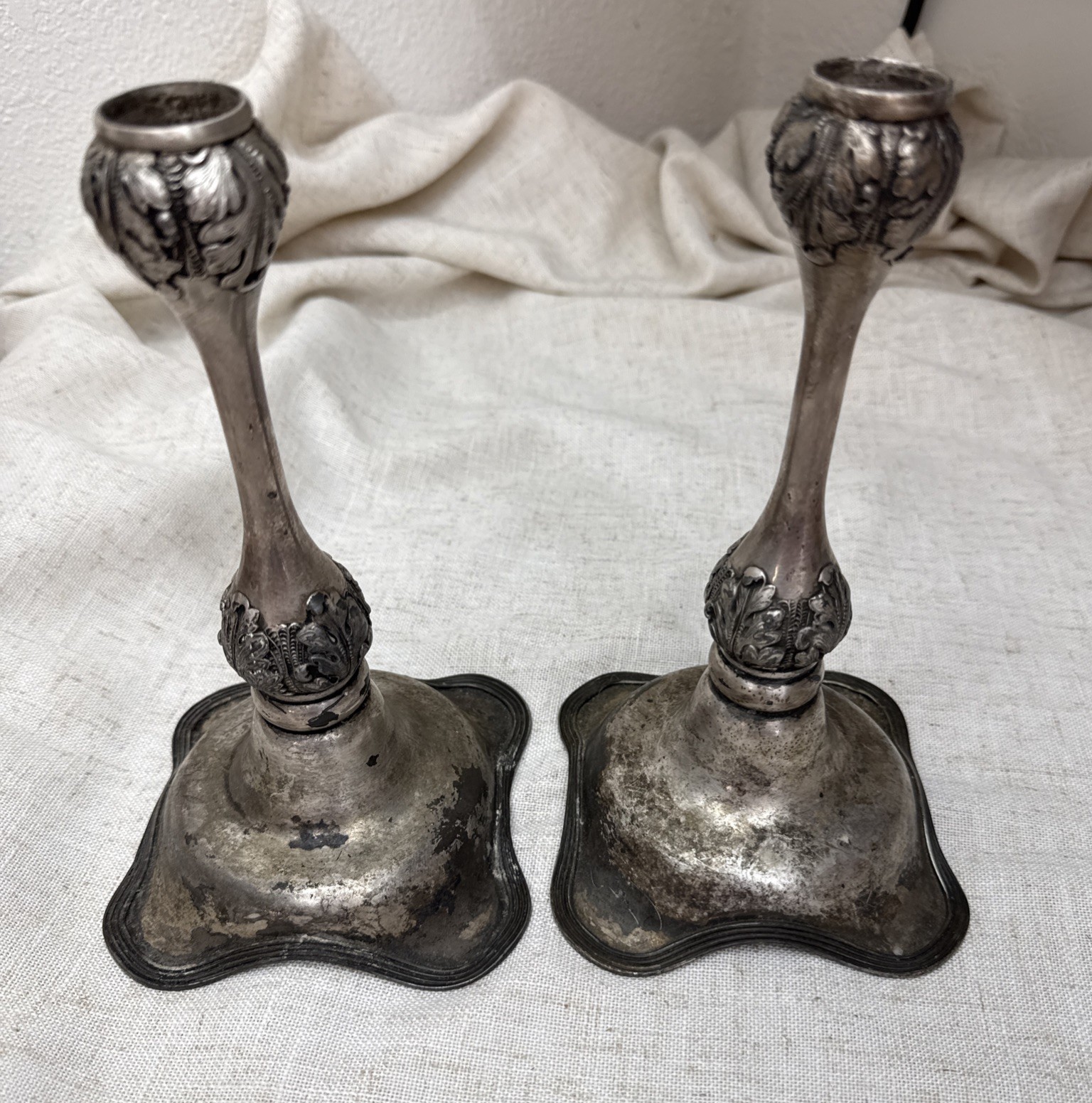 Vintage Van Bergh S.P. Candlestick Holders Rochester Silverplate Ornate 8.5”
