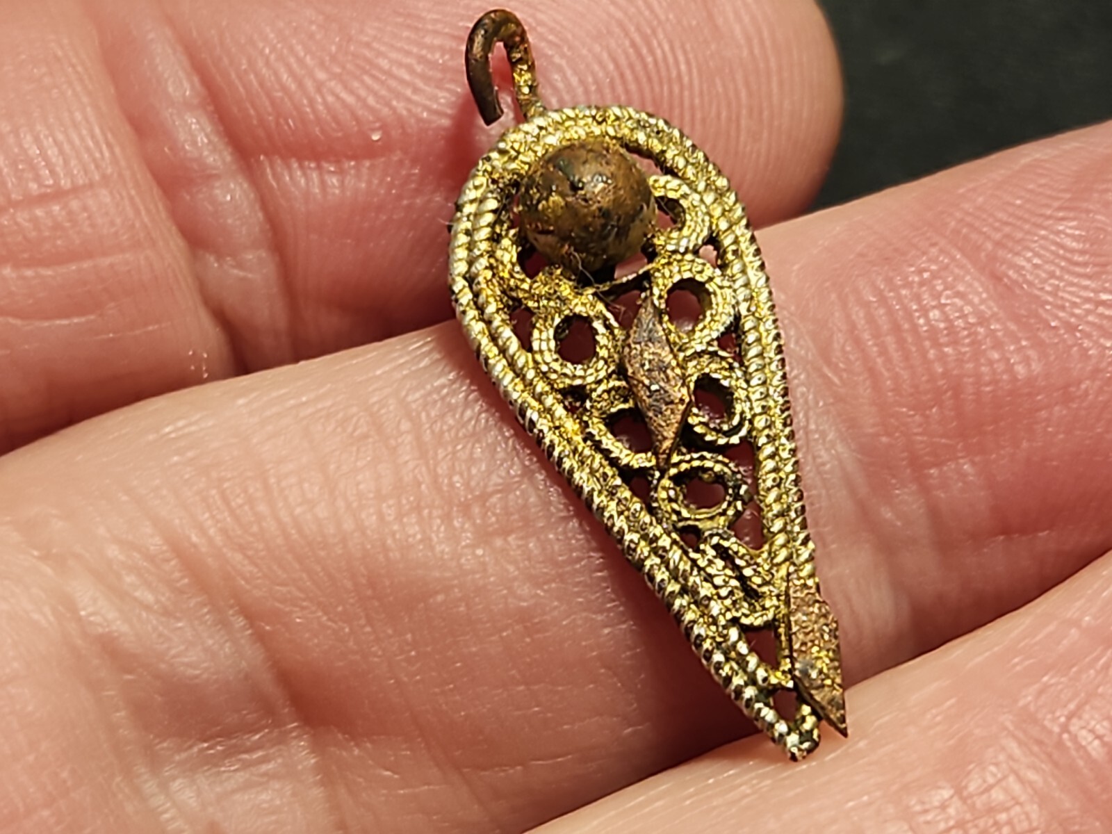 Roman/byzantine silver/gold gilded filigree earing Please see description LA135m