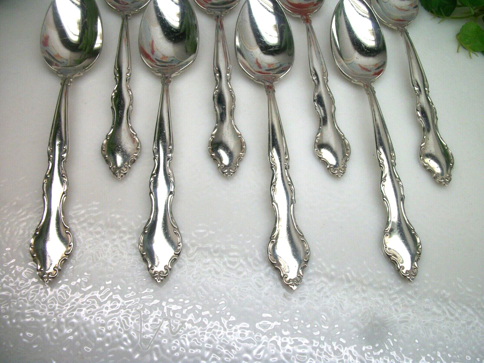 8 International Deep Silver WAKEFIELD Silverplate Teaspoons 1965