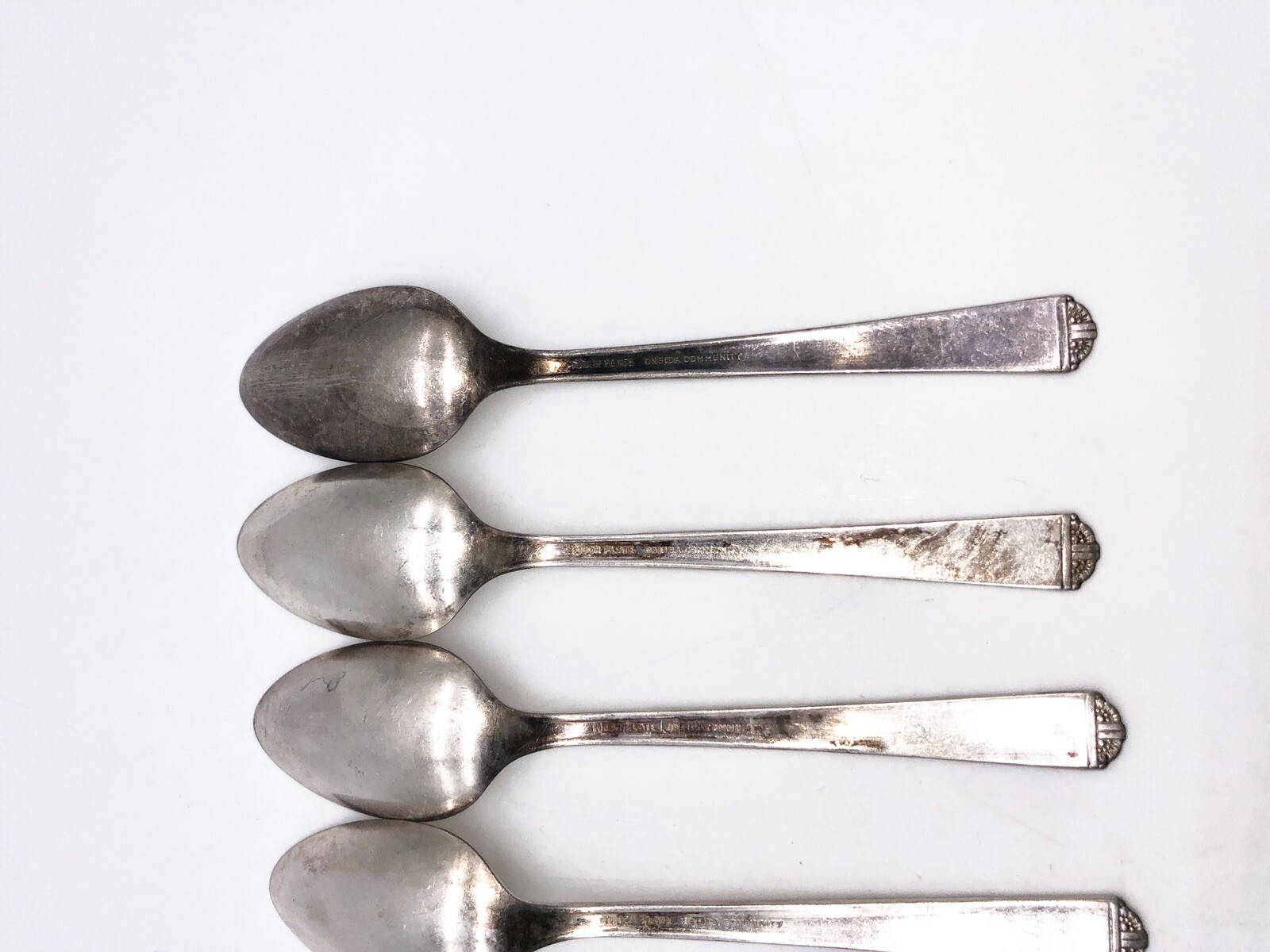 7 Oakleigh/Royal York Silver Plate Teaspoons Oneida Community 6″ Tudor Plate