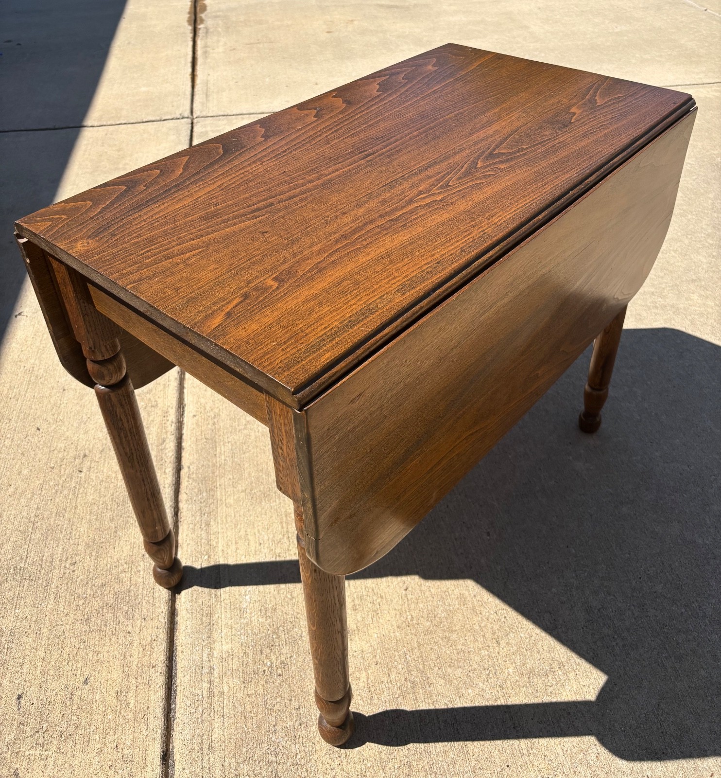 Antique Drop Leaf Table 36”x20” Closed, 36”x44” Open, 29” Tall