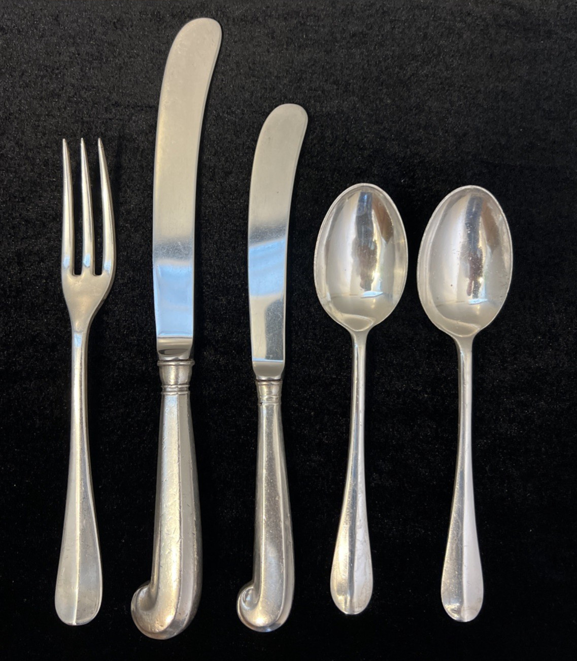 5 Stieff Queen Anne For Williamsburg Silver Plate Flatware Knives Fork Spoons