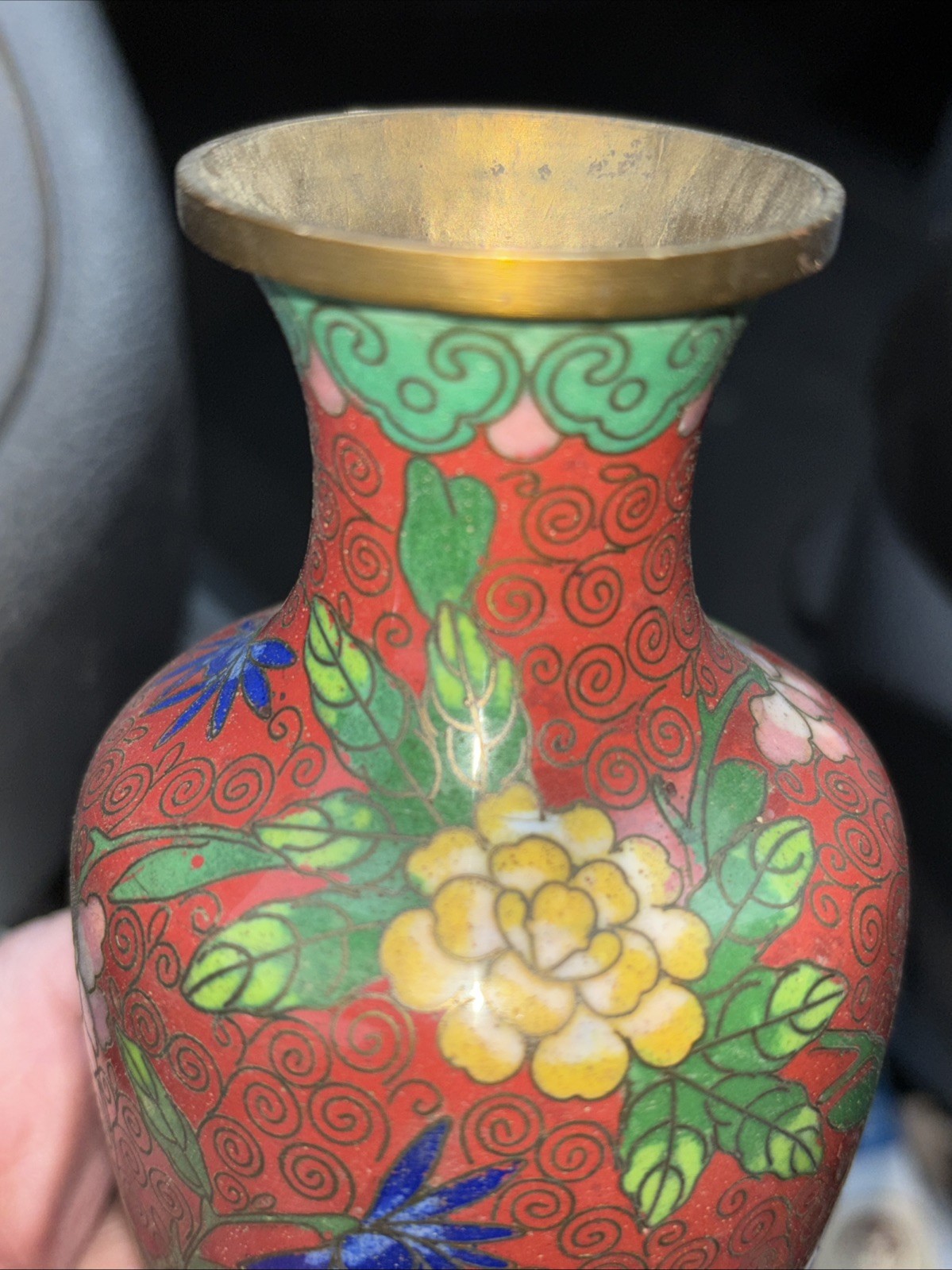 Antique Chinese Export Cloisonne Vase 5” H Cloisonné Red Green Blue Yellow