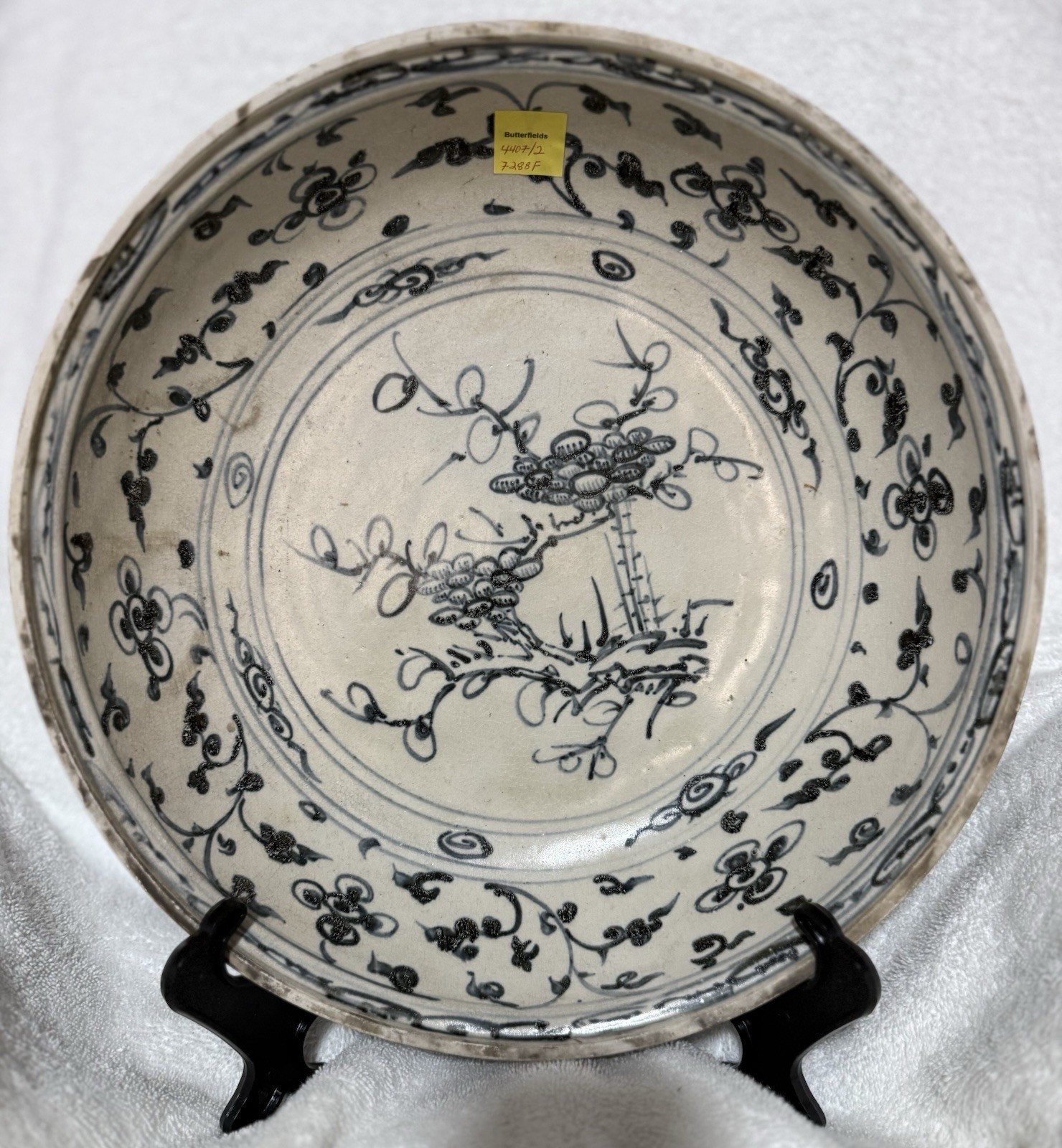 Rare 15th Century Hoi An Hoard Shipwreck Large Multi Colors 14”(35 1/2 Cm) Dish