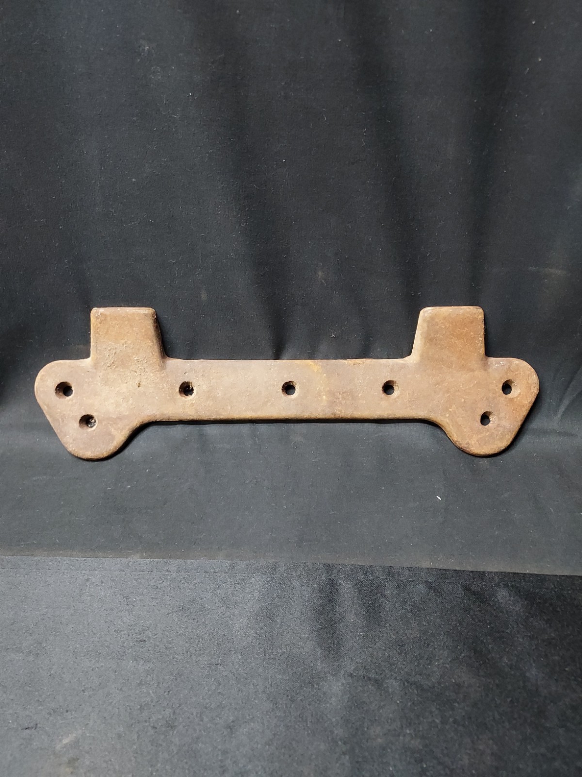 Antique STANDARD K4 13.5″ Cast Iron Sink Wall Mount Bracket Hardware