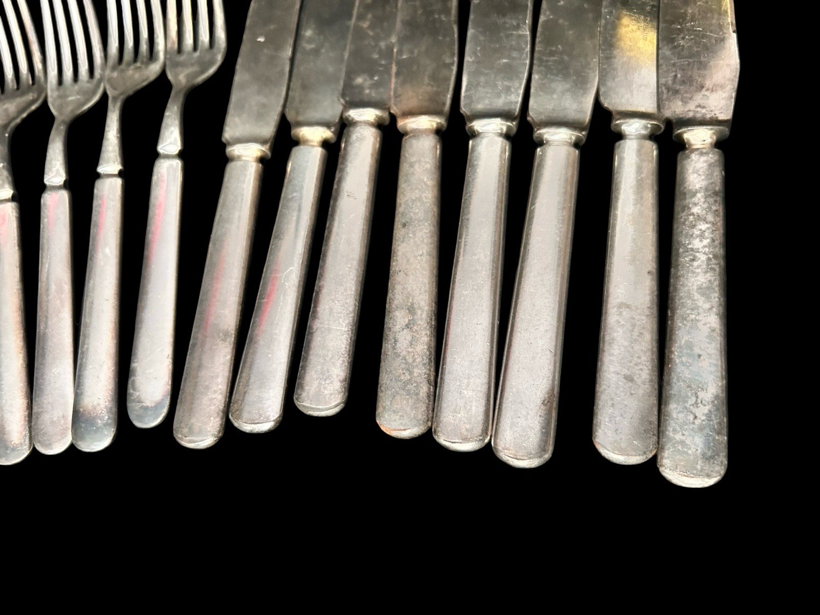 22pc Set VTG Colonial Style Silverplated Forks & Knives Variety Of Brands READ
