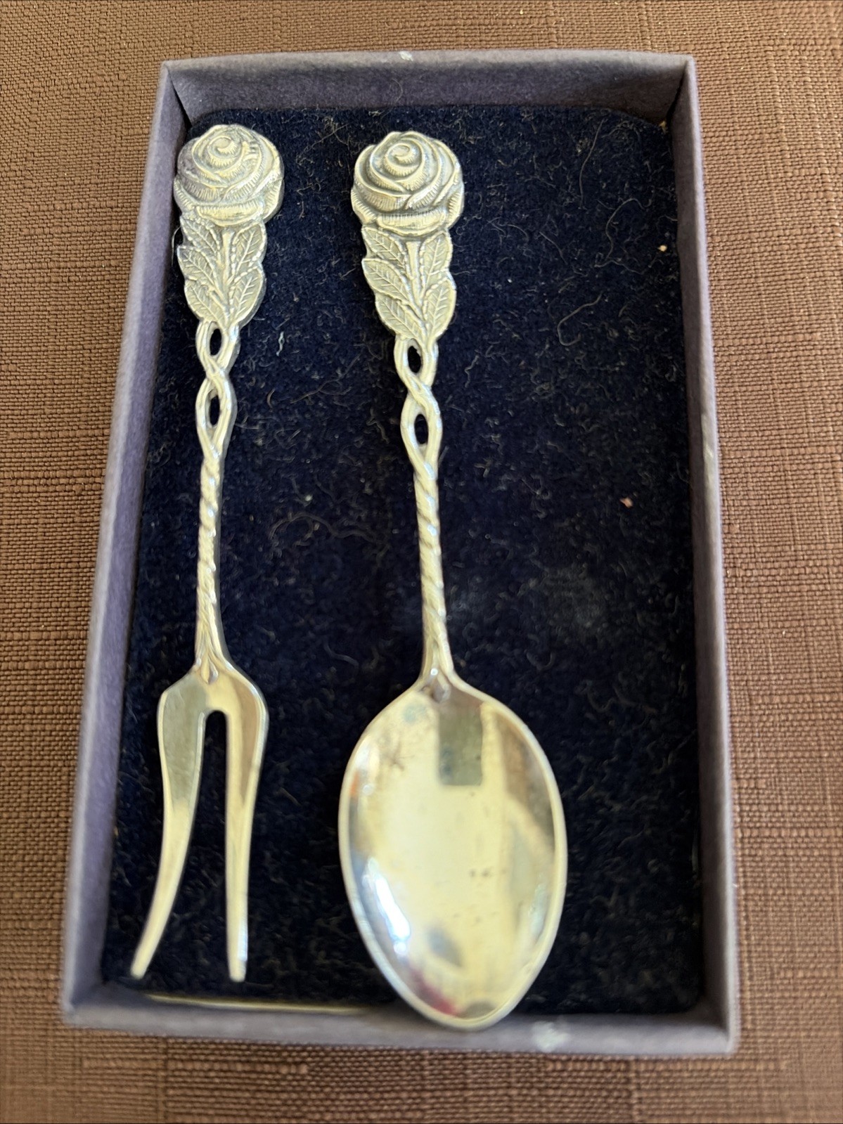 ​Vintage Viking Rose Swedish Silverplate Condiment Set Ornate Spoon & Fork 4″