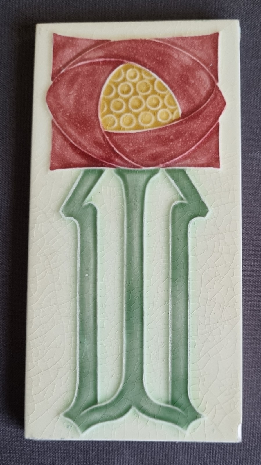 ANTIQUE ENGLISH ART NOUVEAU TILE. PILKINGTON’S C1906 6″ X 3″