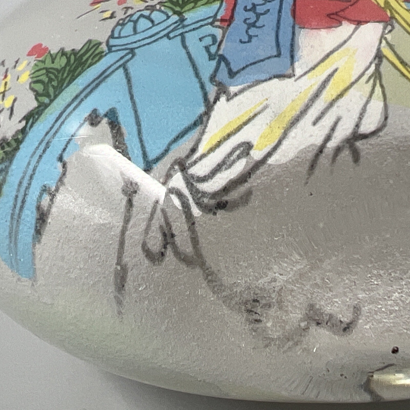 Reverse Painted Glass Chinese Snuff Bottle Woman In Traditional Dress 2″