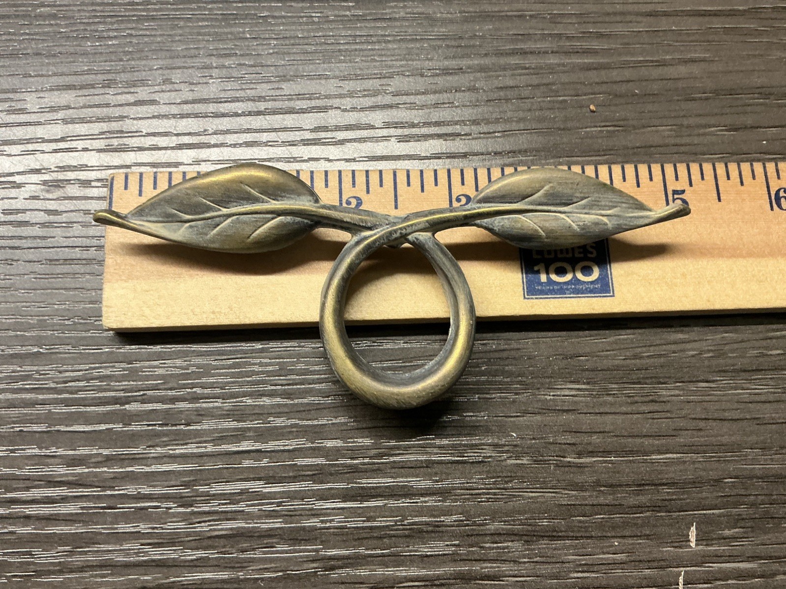 1 Hickory Keeler Brass Scroll Leaf Vine White Wash Drawer Pull 45304 Handle (6)