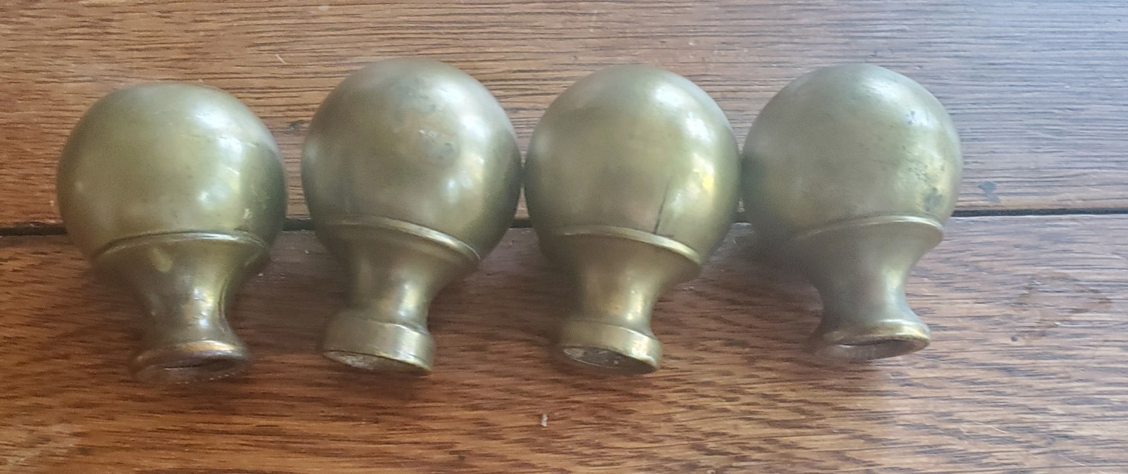 Antique Brass Ball Finials Set of 4 Curtain Rod Lamp Bed Post Top vintage topper