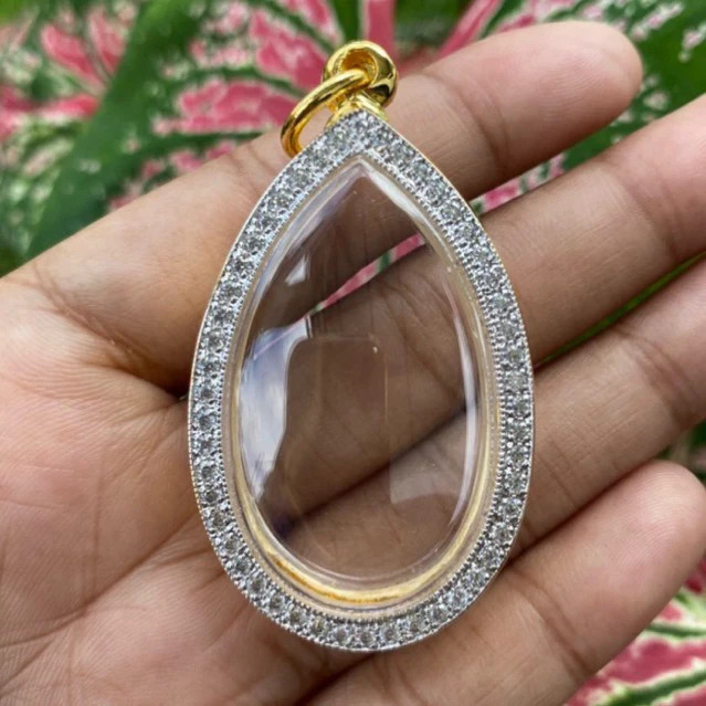 Thai Amulet Gold Micron Empty Frame Case Pear Shape Pendant Size 4.0 x 2.4 cm