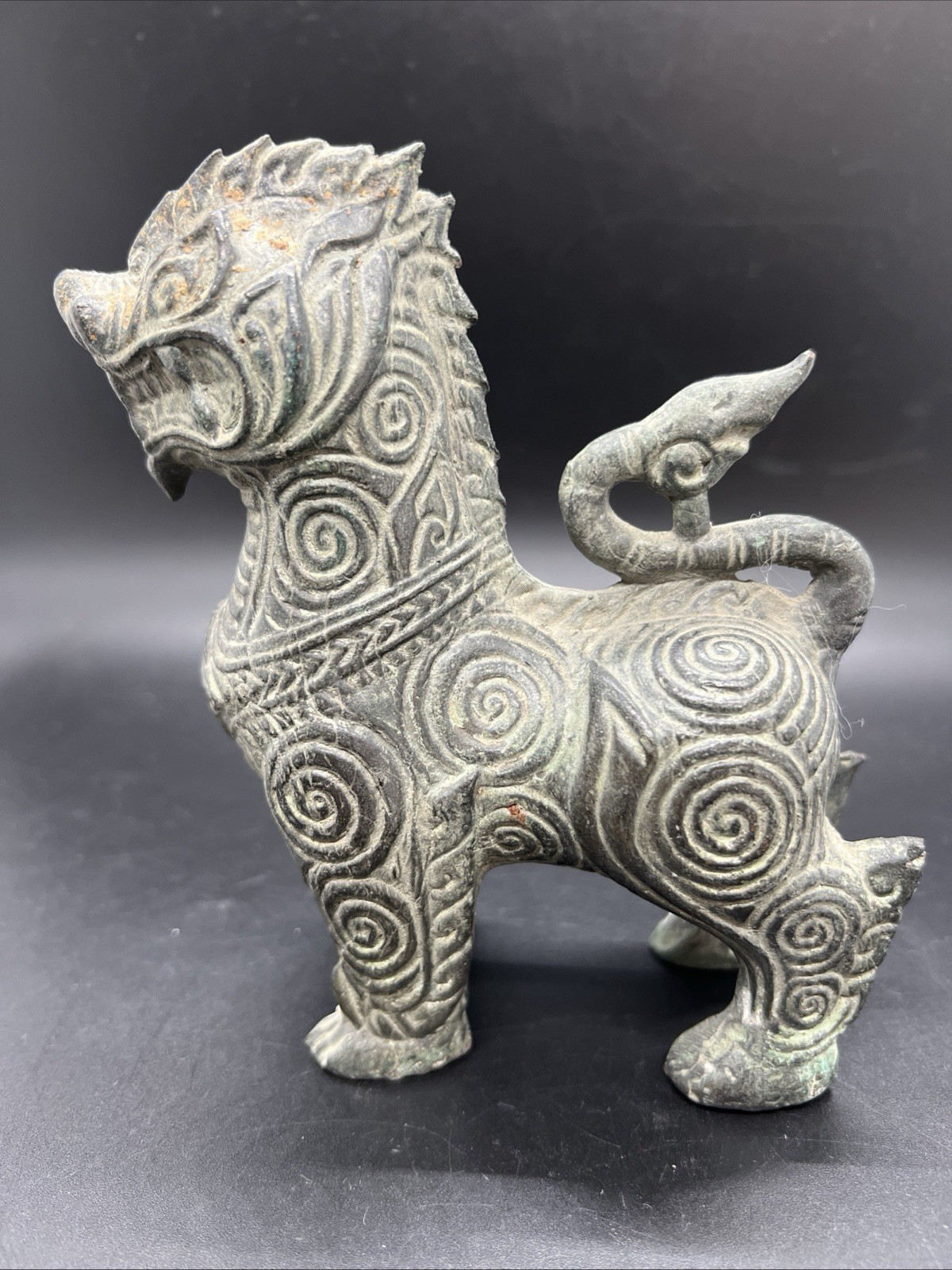 Antique Thai Guardian Singha Lion Bronze Guardian Statue Sculpture Thailand
