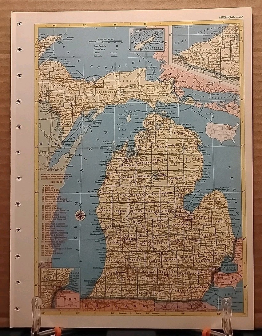 1953 Vintage MICHIGAN Antique Atlas Map Hammond’s World Atlas Superior Edition