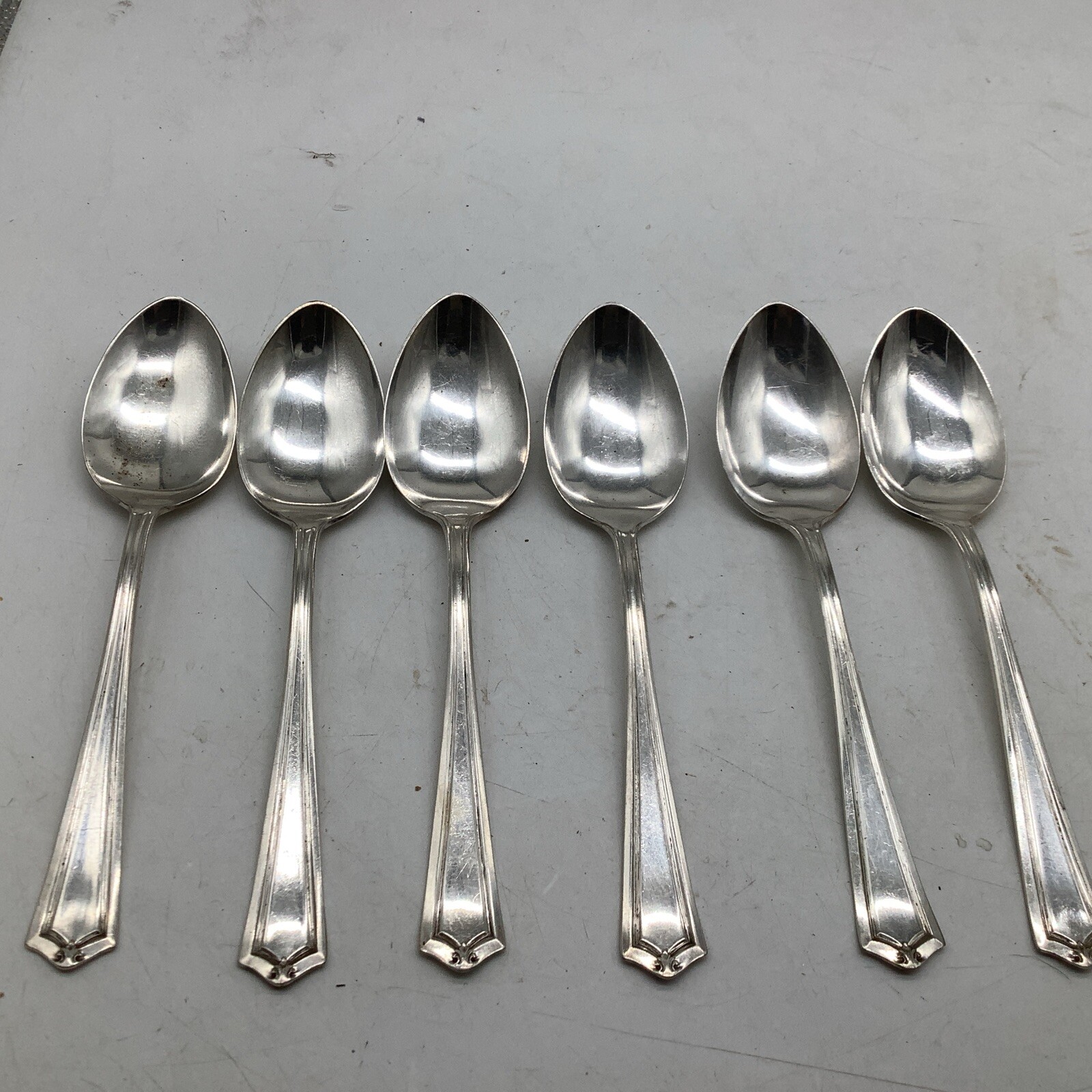 Six 1881 Rogers 1915 SALEM Silverplate Soup Or Tablespoons Flatware