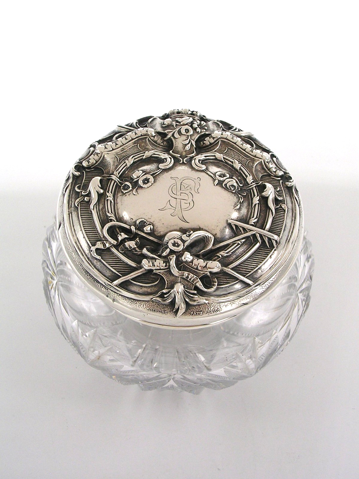 American Brilliant Cut Glass Powder Jar/Art Nouveau Sterling Silver Top – 53 gms