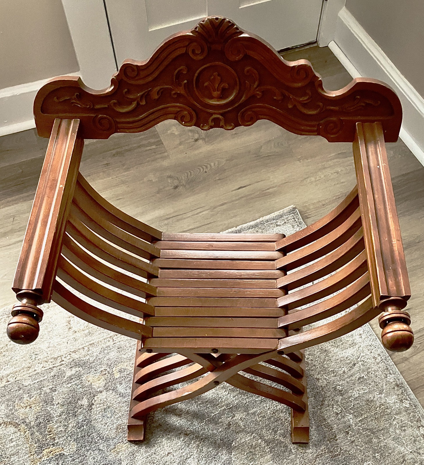 Savonarola Folding Chair