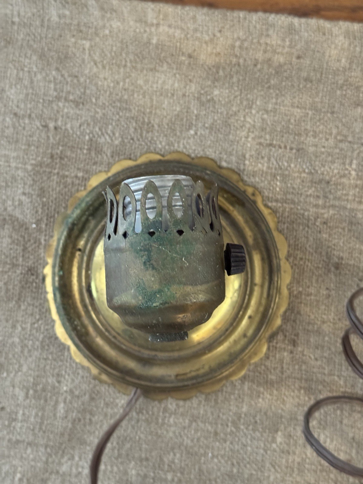 VTG Brass PLUG IN WALL LIGHT SCONCE- WORKING
