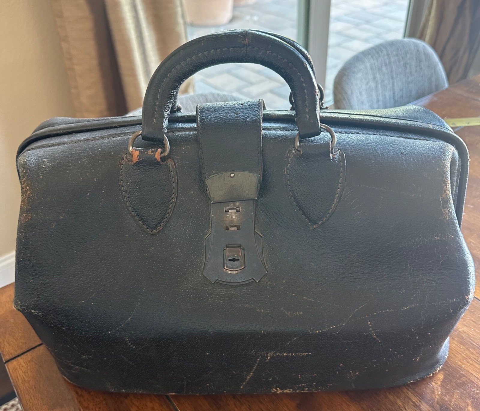 Kruse Doctor Bag Antique 40s-50s Genuine Pig Skin Top Grain Brown Latch Works
