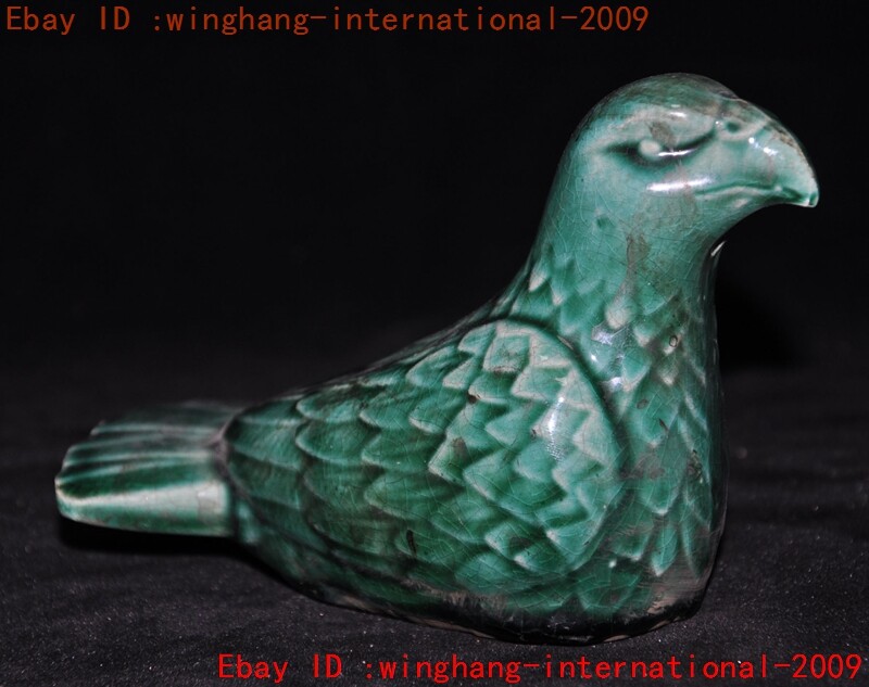5″China Yaozhou kiln porcelain carve lucky animal bird Pigeons Peace Dove statue