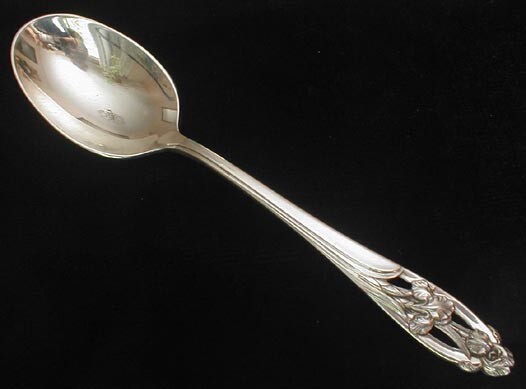 International SILVER IRIS oval soup / place spoon(s)